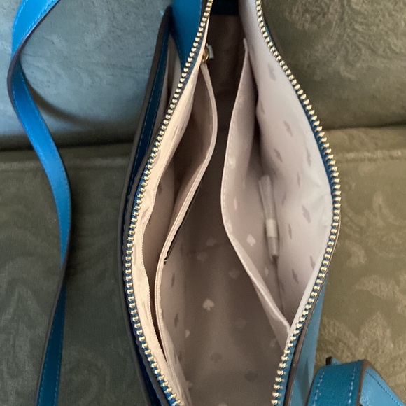 Women’s kate spade bag used only twice. - Picture 7 of 11